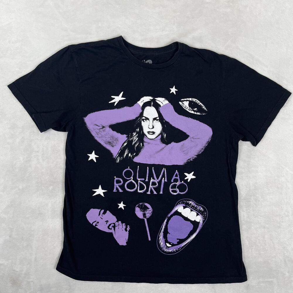 Olivia Rodrigo T-Shirt Size Medium Black Purple Pop Star Music Graphic Tee